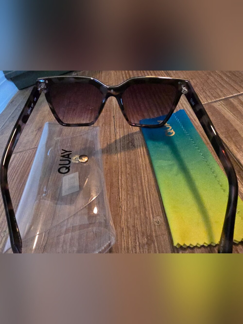 QUAY Australia Level Up Square Sunglasses - Picture 8 of 10